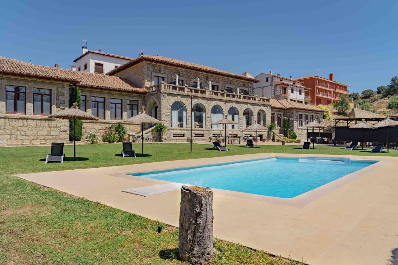 Posada Real Restaurante El Linar Del Zaire Burgohondo Exterior photo